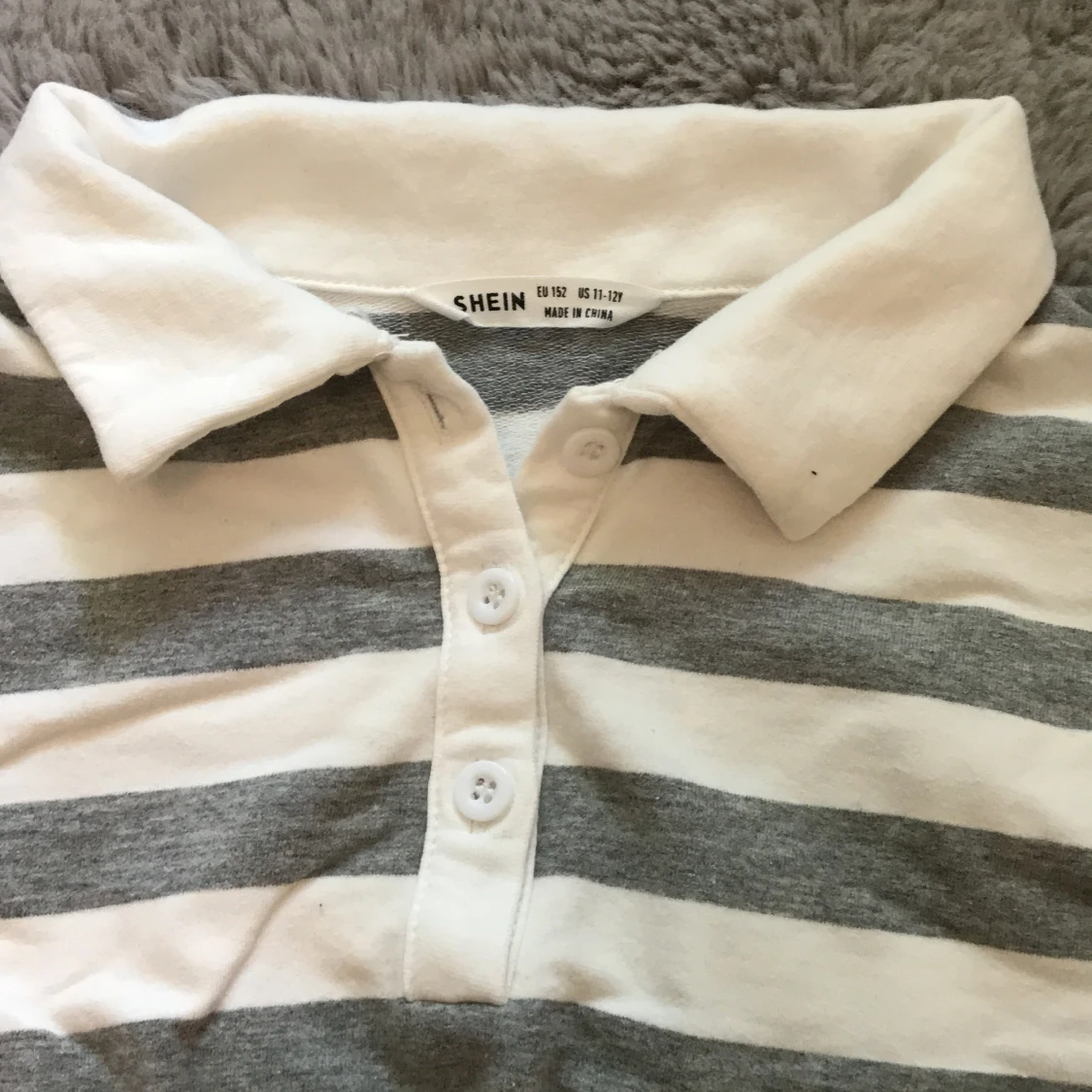 Randig skjorttröja - 91