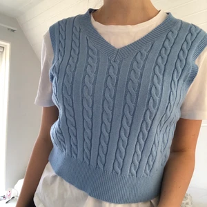 blå vest - blå trendig vest i storlek S 💕💞