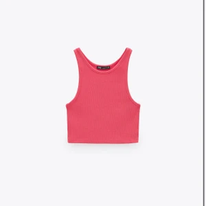 Zara topp - Rosa ribbat linne från zara 🤗