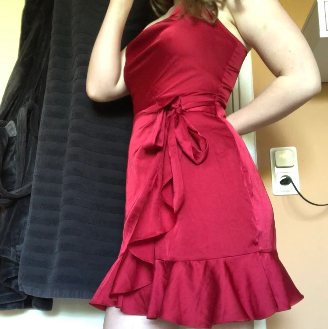 Röd sommarklänning siden - 90