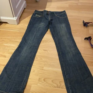 Diesel  - Diesel denim bootcut, låg midja 