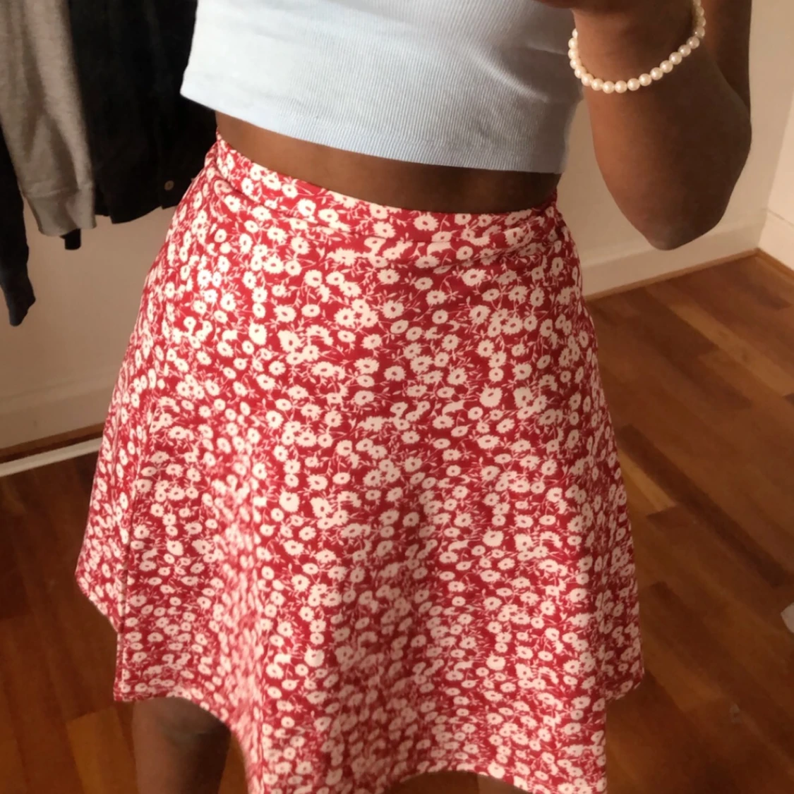 SHEIN rödvit kjol strl XXS - 90