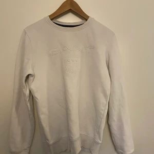 Gant Sweatshirt  - Sweatshirt från Gant, skick 8/10, size S