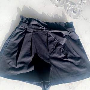 Fina shorts som man kan kombinera med snygga bodies