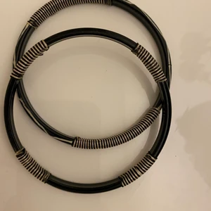 Armband  - Två snygga armband. 1 för 20kr och två för 30kr💞