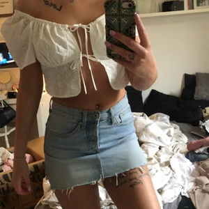 Kort kjol -  Kort kjol från lagar 157, slits på sidorna, storlek XS-S