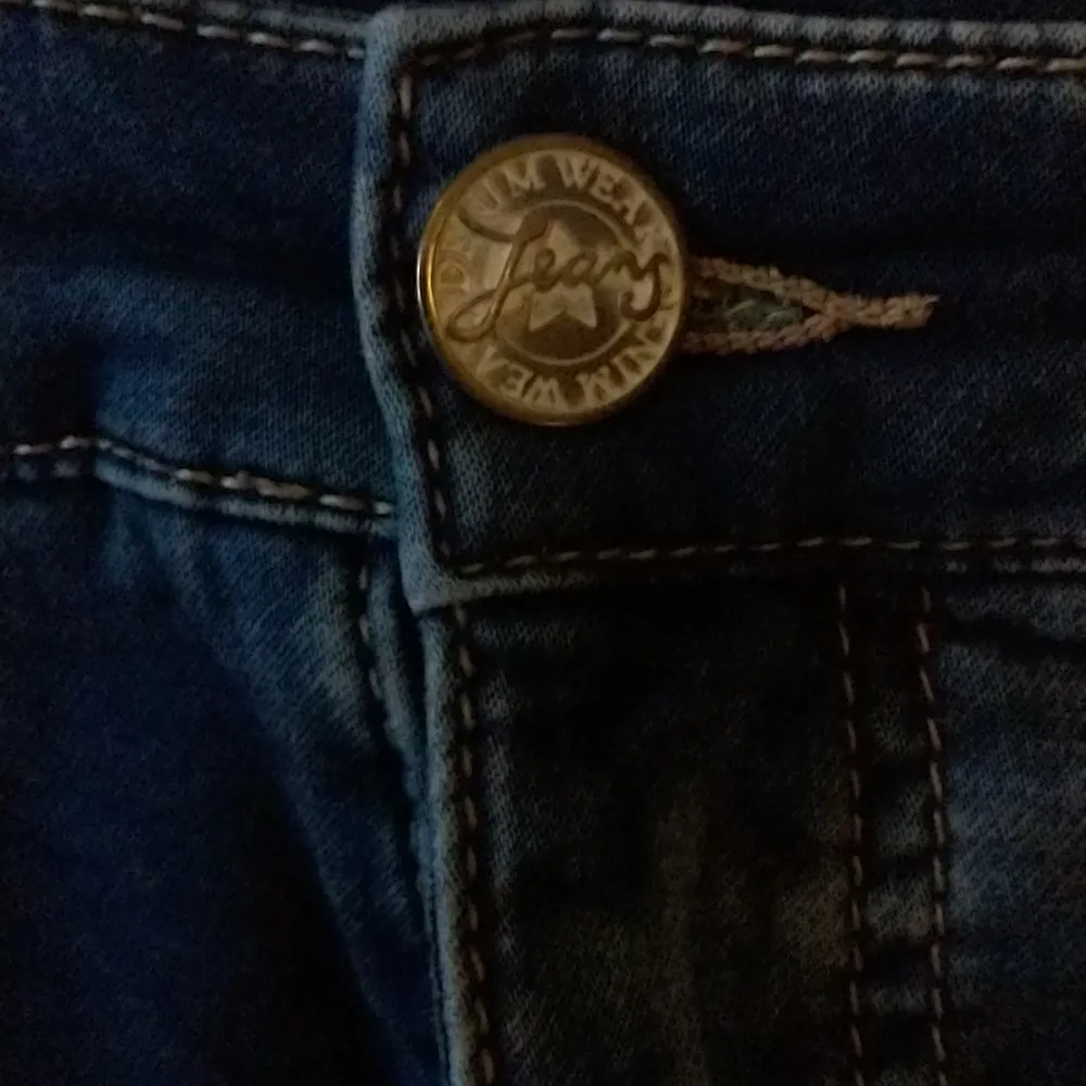 Jeans kjol från Kappahl i st XL/44🥰. Kjolar.