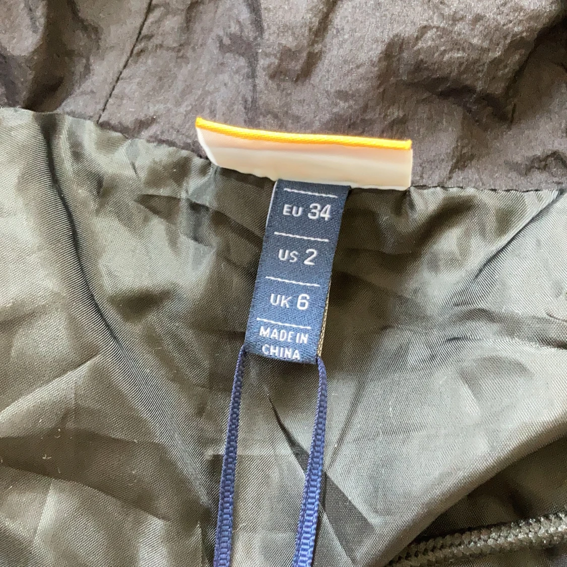 Cropped tunn vindjacka från Ellesse - 91