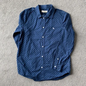 Logg skjorta stl 170 - Fräsch skjorta från Logg i fint begagnat skick. Stl 170.