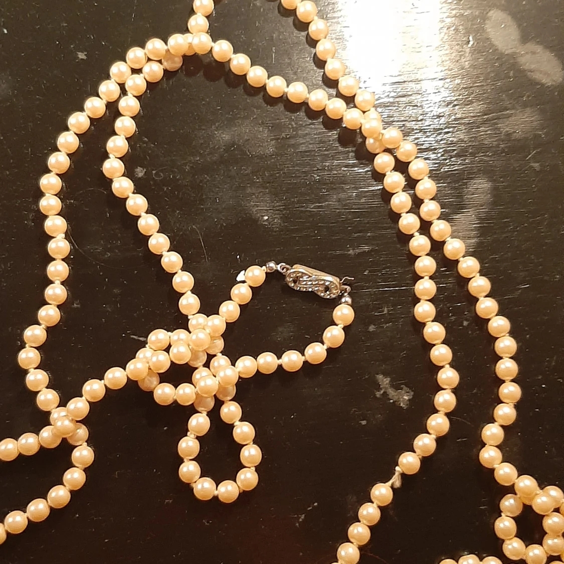 långt rosa pärlhalsband  - 90