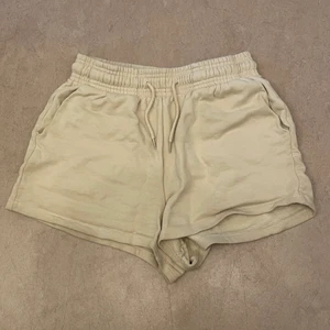 Shorts - Möts TC annars står köparen för frakten