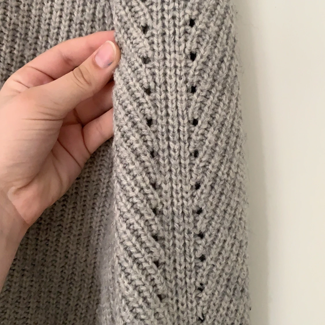 Grå tröja - 90