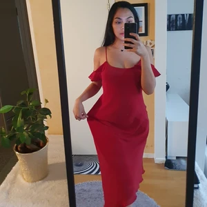 Röd sommar klännkng - Storlek L