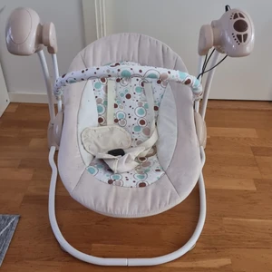 Barn gunga  - Denna barn gungan är passande till barn mellan 1-15 månader. 