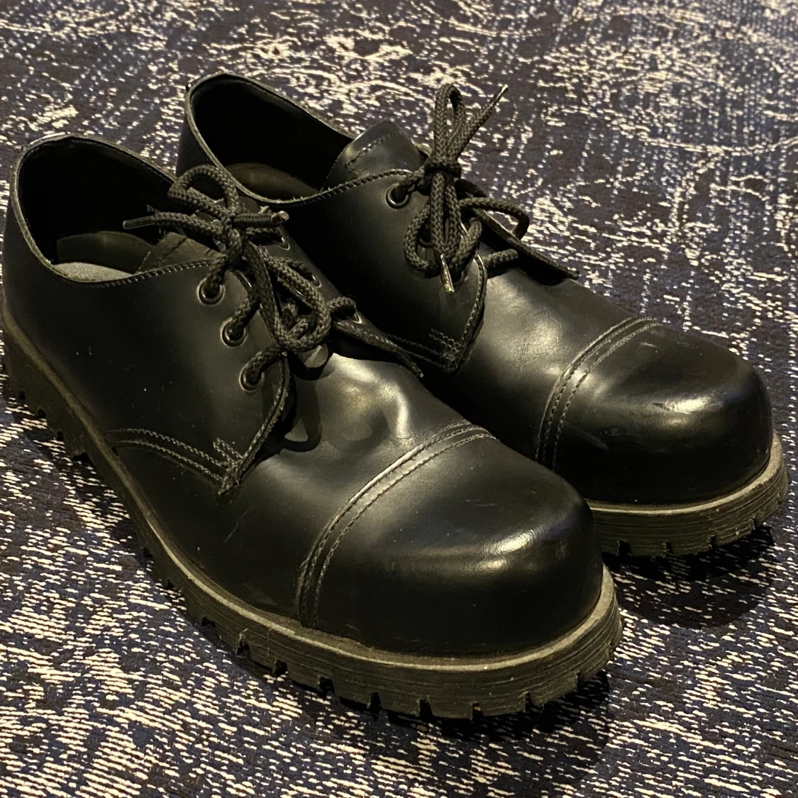 Underground england creepers