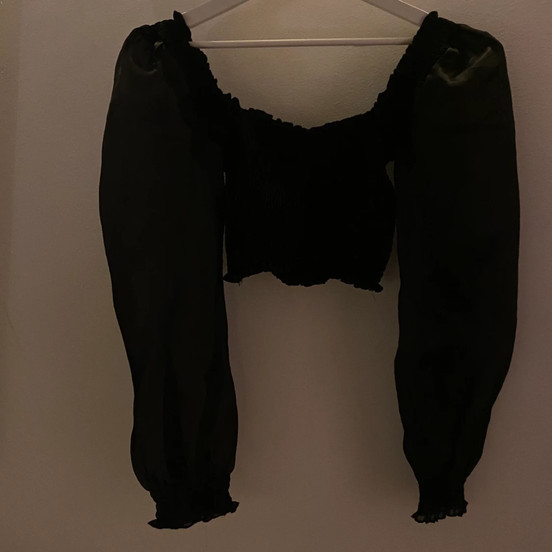 Fest-topp med puffärm  - 90