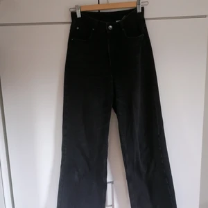 Wide jeans - Vida jeans från H&M i strl xs. Köparen står för frakten! 