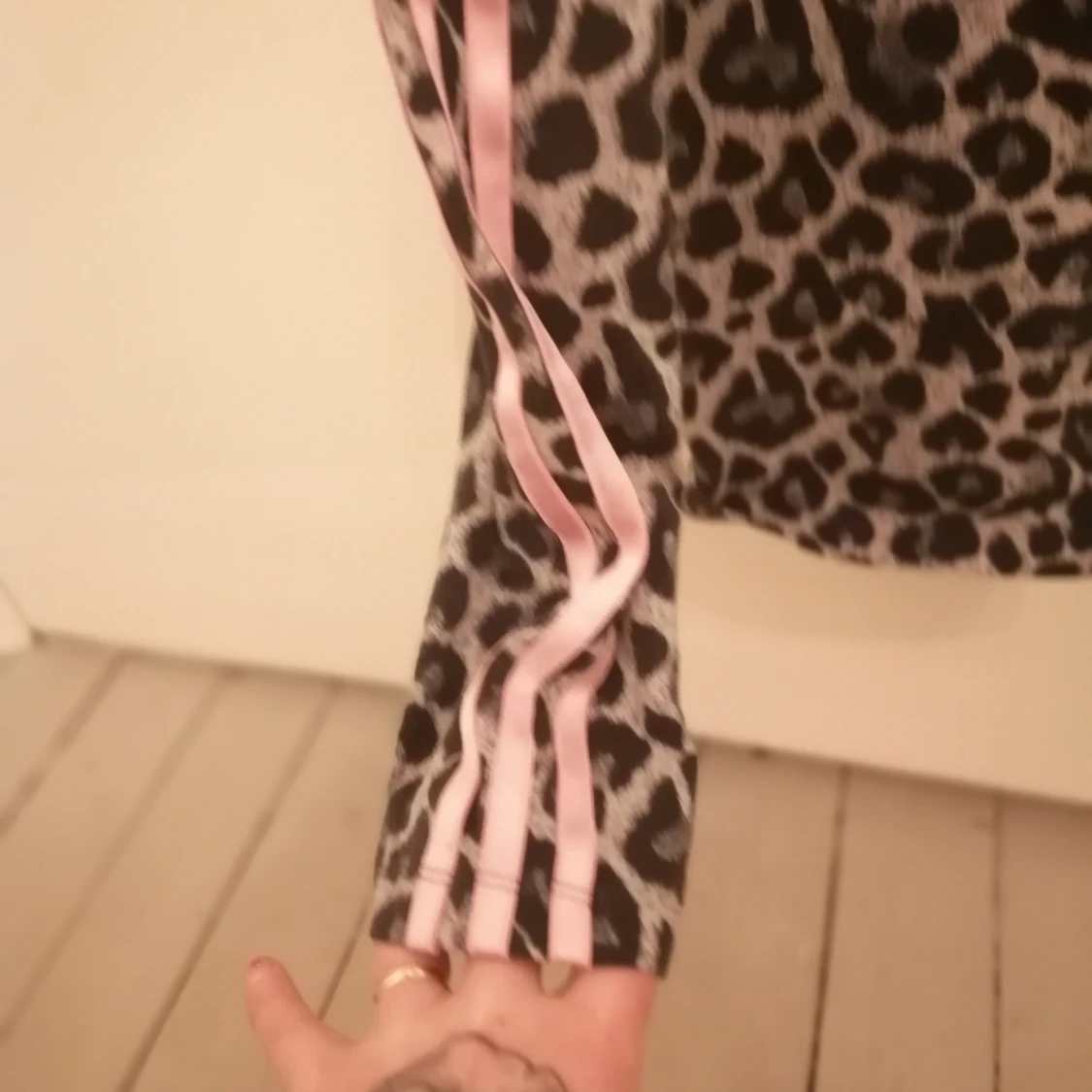 Snygg Adidas tröja  - 91