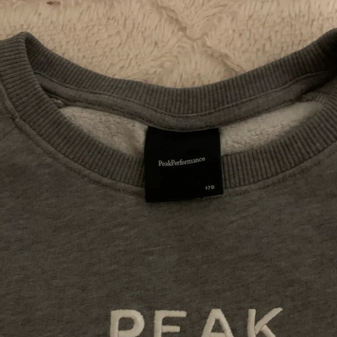 Peak performance tröja  - 91