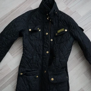 Babour jacka  - Otroligt snygg jacka 🥰😁