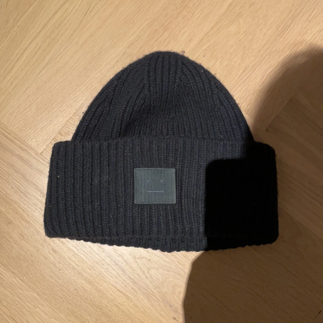 En så fin Acne mössa!