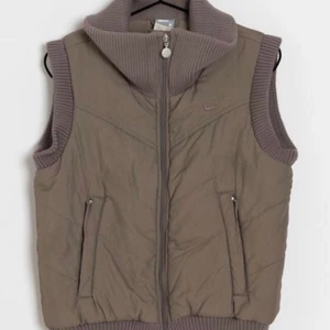 Nike vest  - Nike Brown vest🤎