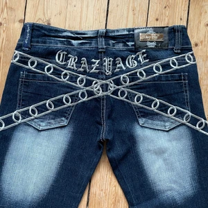 Crazy age lågmidjade flare jeans  - Säljer dessa as coola Crazy age vintage lågmidjade flare jeans som jag har köpt second hand! Inga defekter, sitter som en smäck på mig som har w24. Skriv privat för fler bilder! Först till kvarn<3