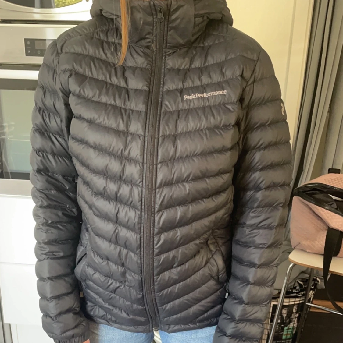 Peak performance jacka svart  - 90