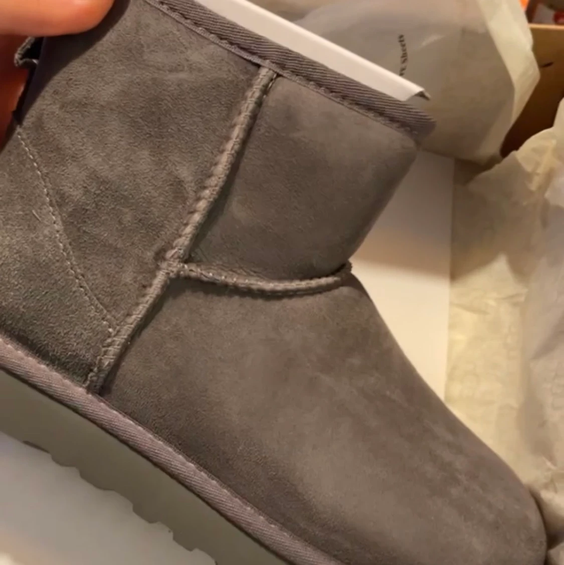 Uggs  - 90