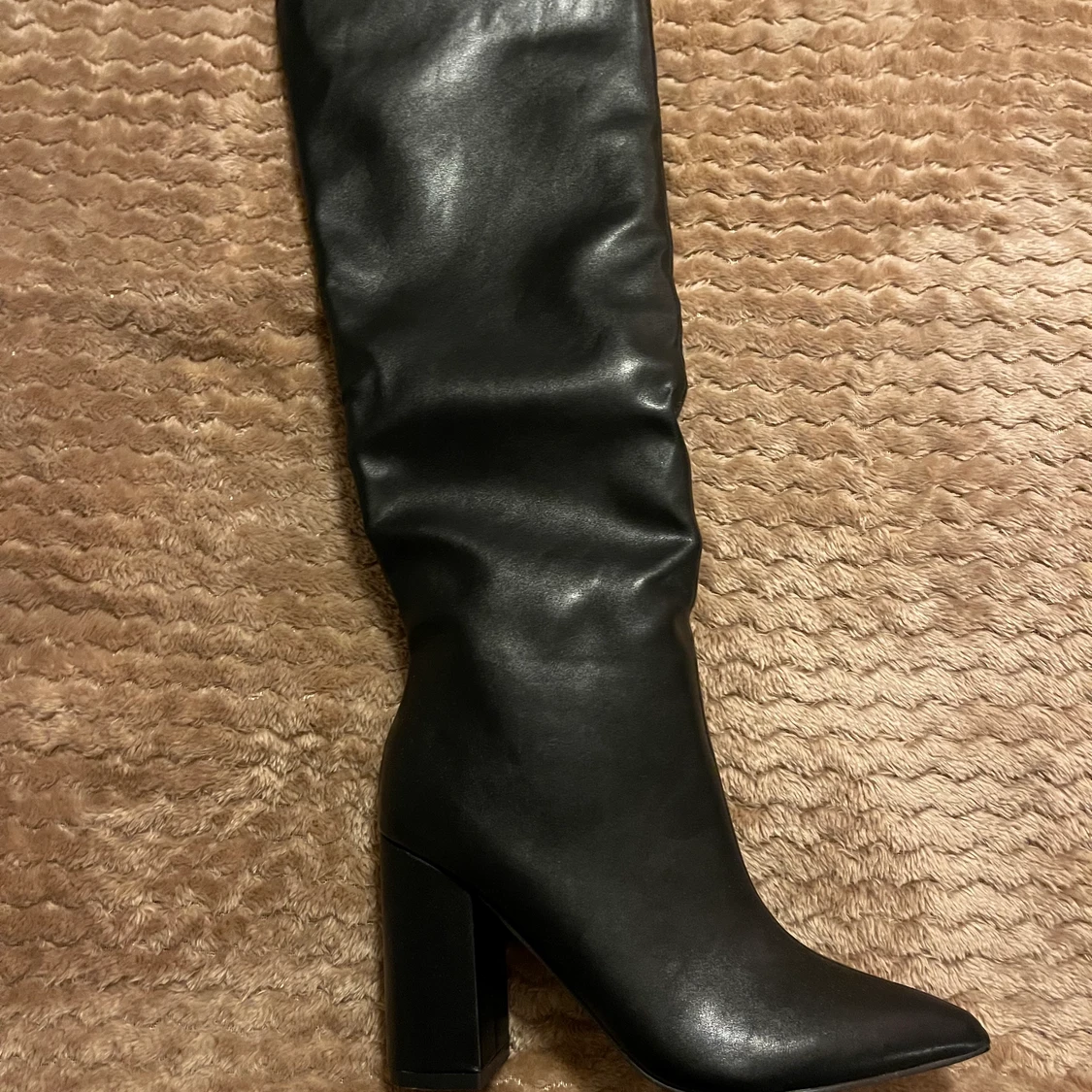 Boots från NELLY strl 36