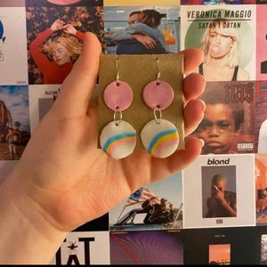 Handgjorda örhängen - Handgjorda örhängen i polymerlera! Nickelfria!