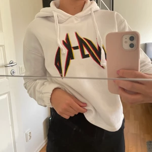Hoodie från nakd💕 - Hoodie från nakd💕frakt ingår inte i priset 