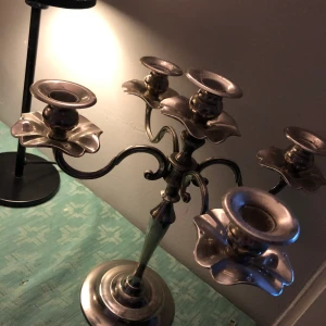 🕯 ljushållare  - Silver ljushållare i 5