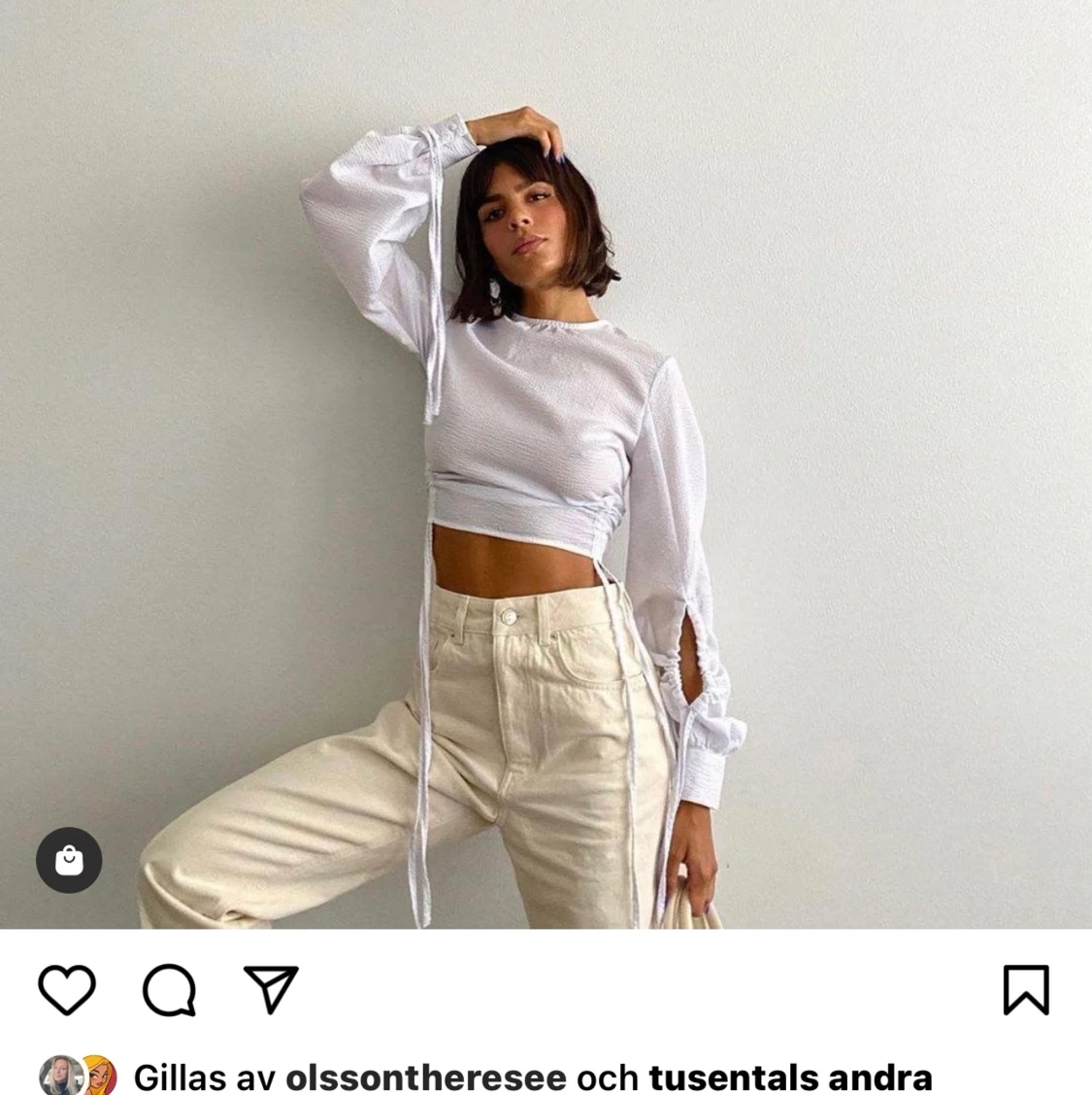 Nakd blus helt oanvänd, storlek 40 då den är liten i storleken 