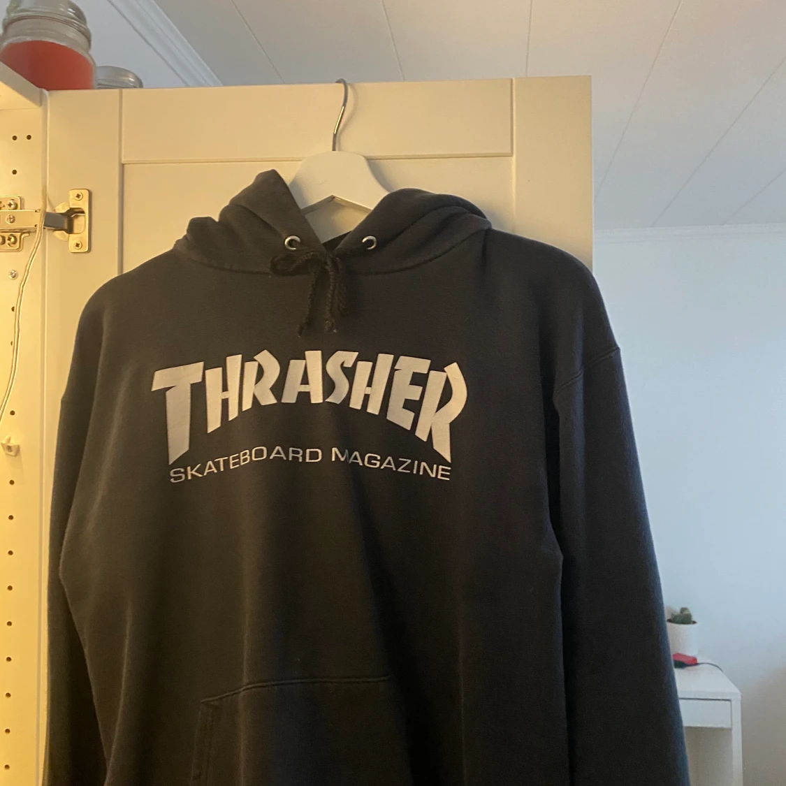 Svart thrasher hoodie - 91