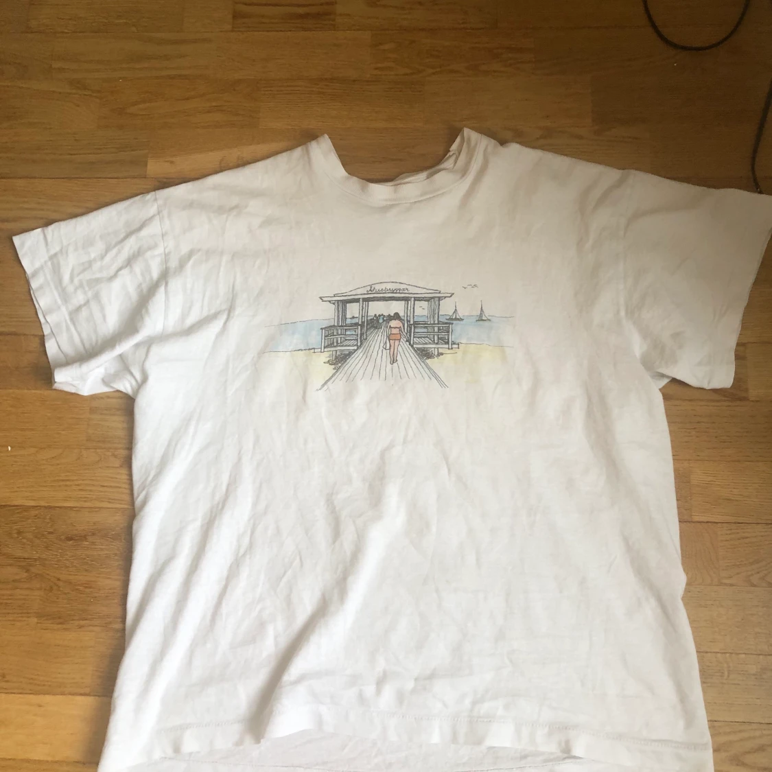 Vintage t-shirt med tryck - 90