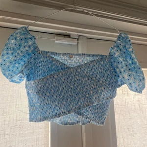 Söt topp - Aldrig använd så perfekt skick! Storlek XS. Köparen står för frakten 🚚 📦 