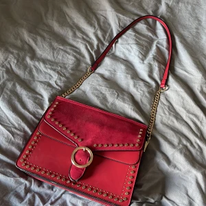 Väska  - Använd någon gång bara 