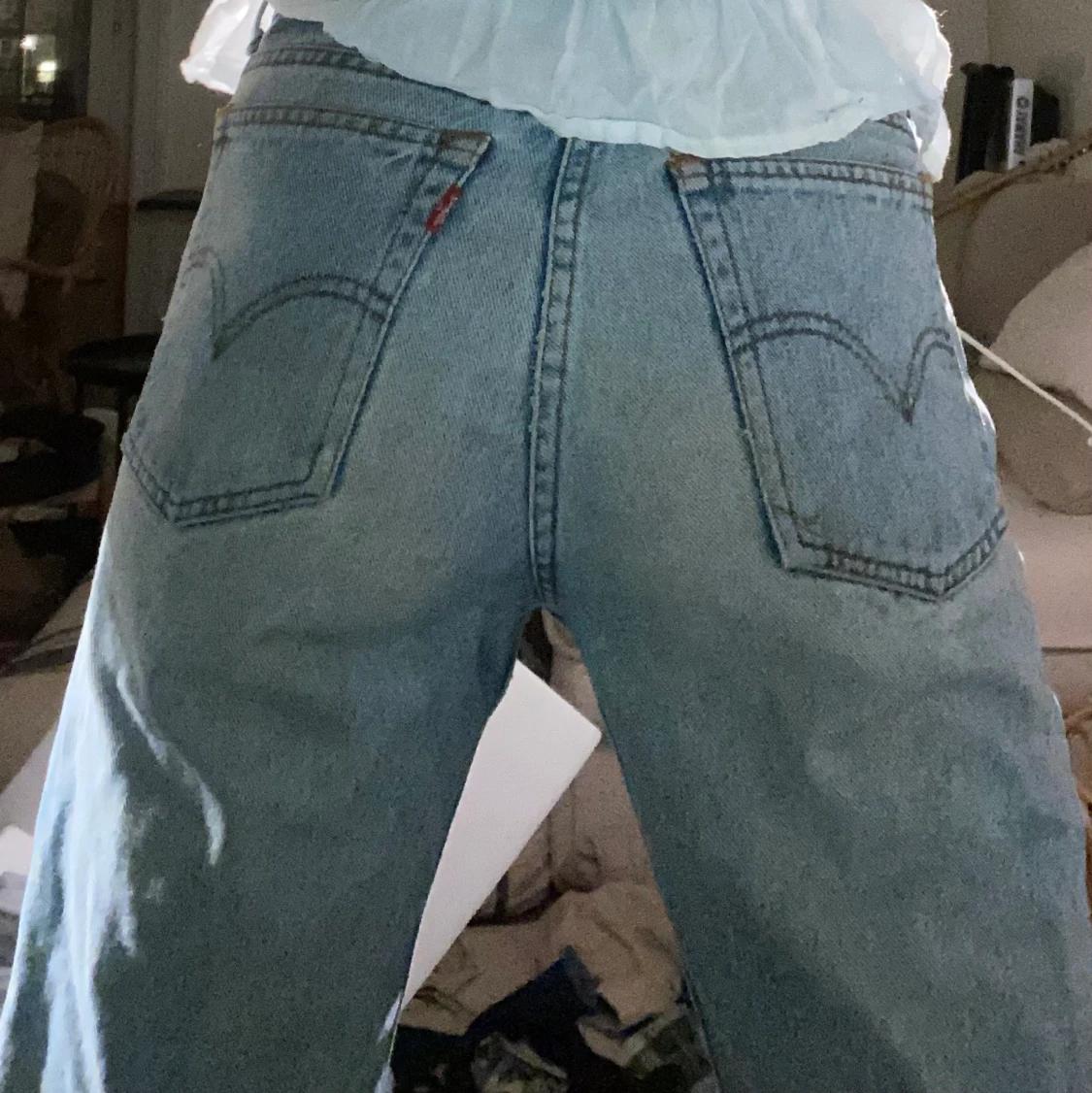 vintage levis mom jeans