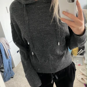 Tröja - Nice bomulls tröja med luva från hm❤️