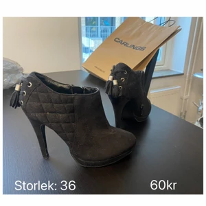 Klackskor  - Oanvända klackskor köpa i USA 