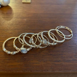 Ringar - 10 st ringar från H&M, aldrig använda. 20kr+frakt🍒🌞