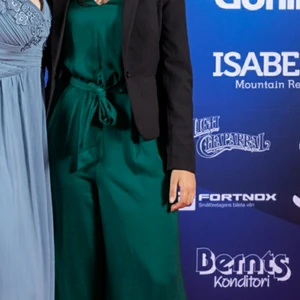 Byxdress - Grön byxdress används en gång köpt på HM. 