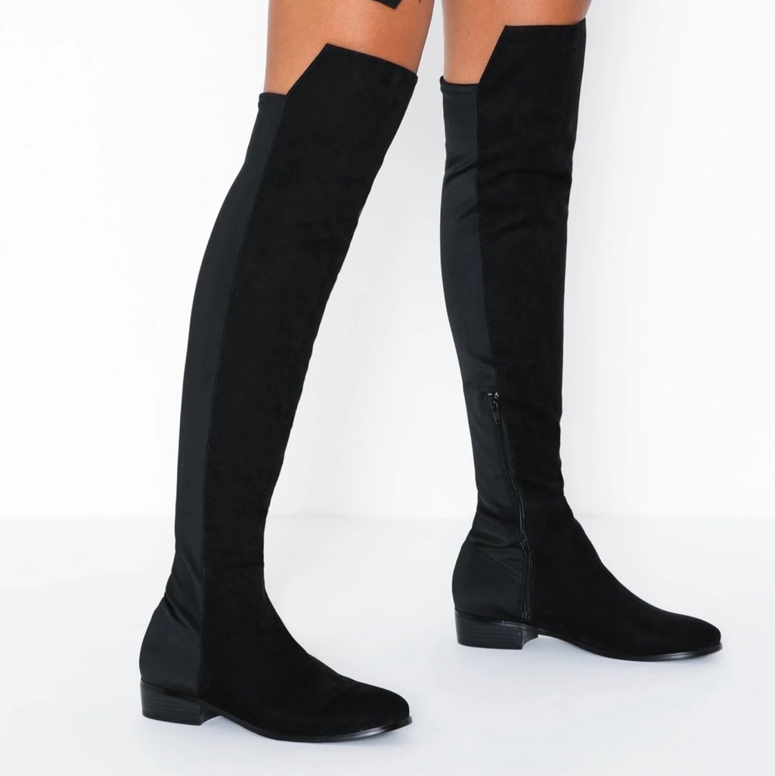 Overkneeboots strl 38 från Nelly 