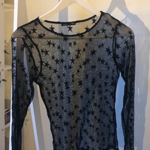 Mesh topp - En jätte cool mesh topp som jag säljer då jag använder inte den längre! Den är i bra skick!