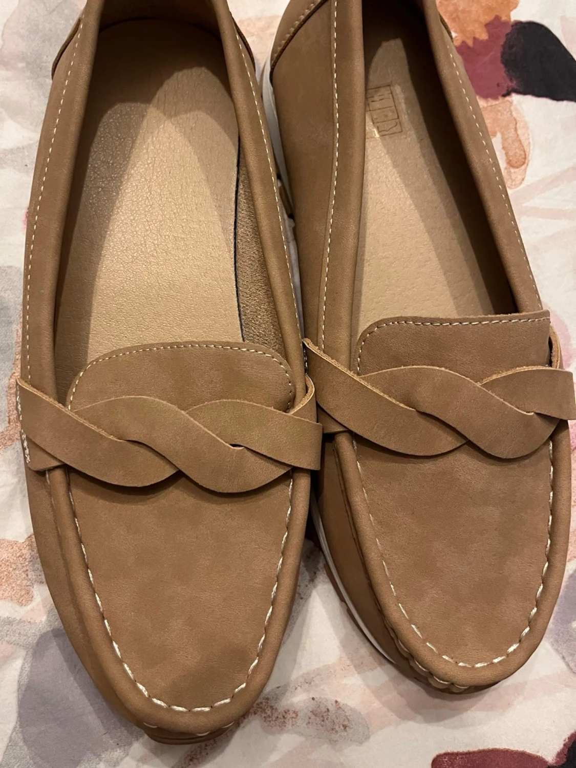 Beige loafers med flätad detalj - 2