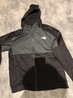 North face zip tröja - Fin tränings eller vanlig tröja 