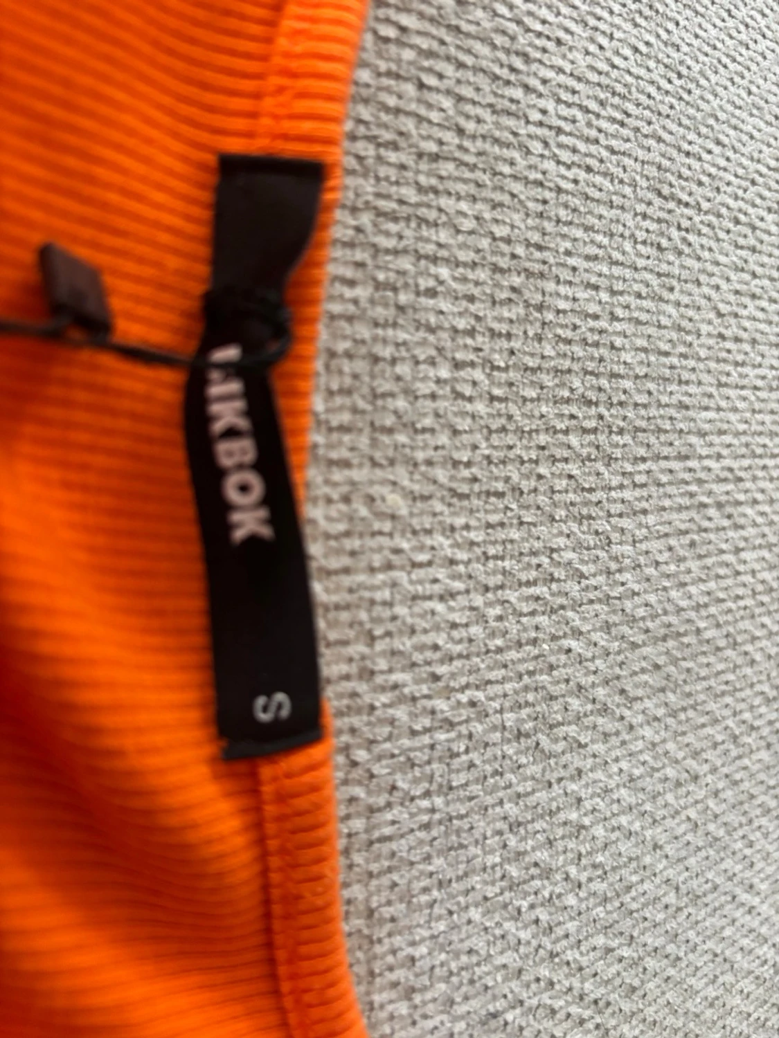 Orange ribbad topp från BikBok - 1