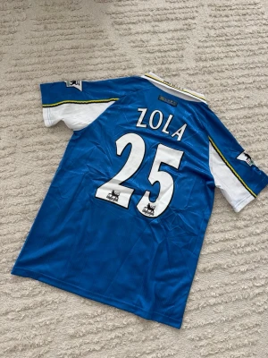 ZOLA Chelsea jersey - Size M, true to size. Unused, brand new and fresh. Please feel free to ask questions.