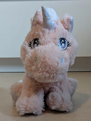 Unicorn gosedjur  - Gosedjur . Höjd ca 22 cm